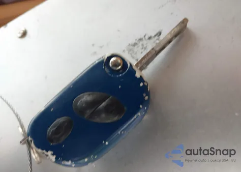 2005 Maserati Quattroporte z USA, uszkodzony, nr VIN ZAMCE39A950020326